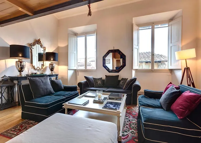 Casper By Mamo Daire *